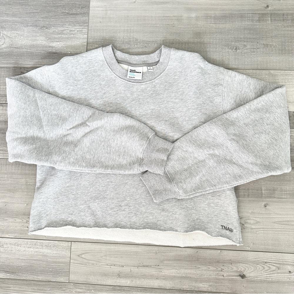 Tna cropped crewneck sweatshirt great heather chrome